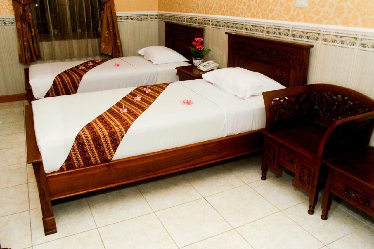 Hotel Wiwi Perkasa 2 Indramayu Esterno foto