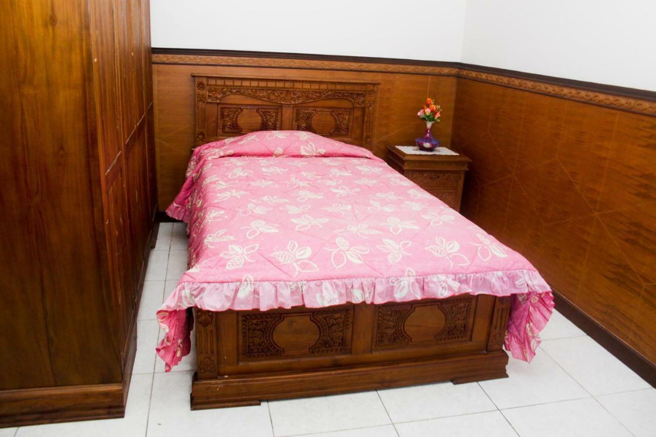 Hotel Wiwi Perkasa 2 Indramayu Esterno foto